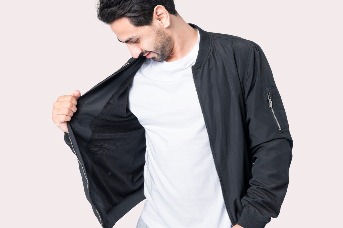 Jaket bomber custom yang trendy